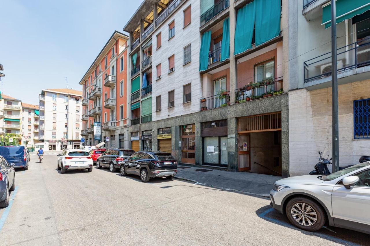 Milano Niguarda Tiny Studio Milão Exterior foto